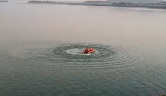 3 con gái được phát hiện tử vong dưới hồ nước, người cha bị bắt