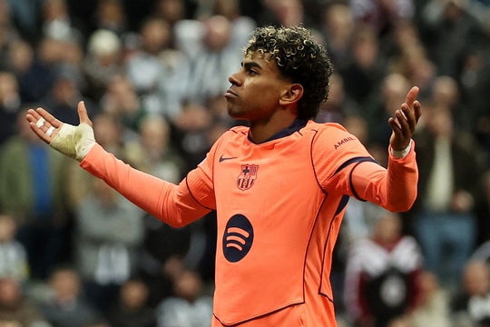 Kết quả Champions League: Yamal ghi bàn phút cuối, Barcelona hòa Newcastle