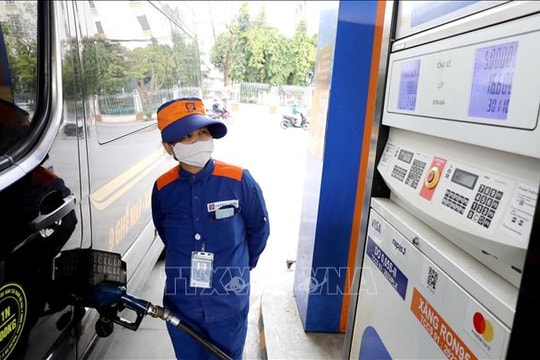 Ngăn chặn đầu cơ, bảo đảm ổn định thị trường xăng dầu