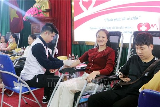 Lễ hội Xuân hồng lan tỏa tinh thần nhân ái, sẻ chia yêu thương