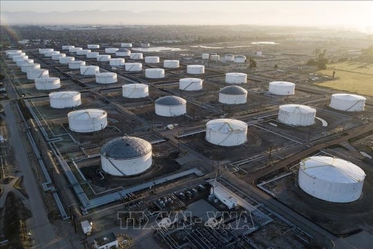 Xung đột Trung Đông và tác động kinh tế: Giá dầu giảm mạnh nhất kể từ năm 2022