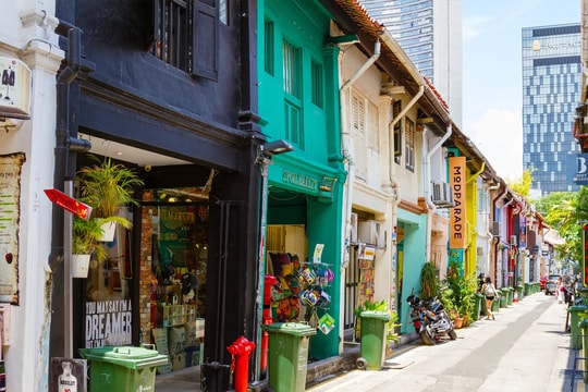 Ba điểm mua sắm thời trang bản địa tại Singapore cho Gen Z