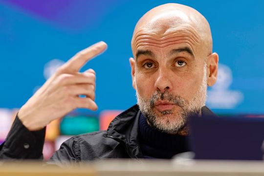 Guardiola muốn Man City chơi đúng bản sắc khi gặp Real