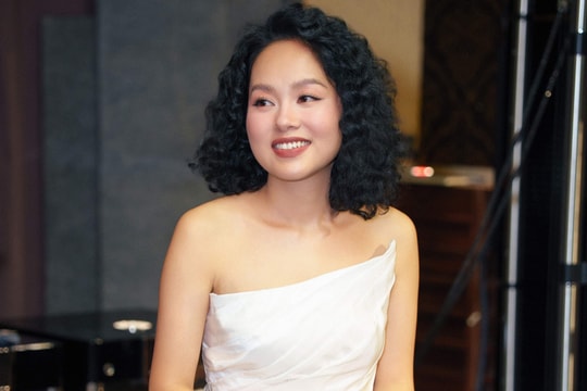 Hoàng Quyên sang Pháp thực hiện sản phẩm