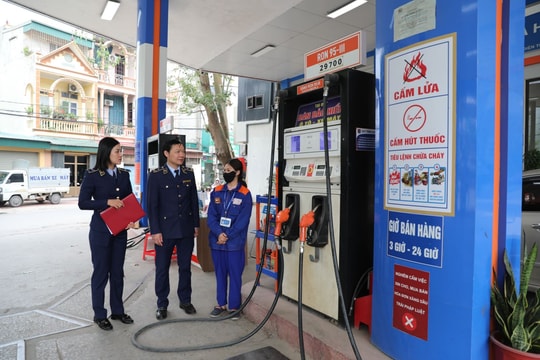 Hải quan ban hành Công văn hoả tốc hướng dẫn thuế nhập khẩu 0% đối với xăng dầu