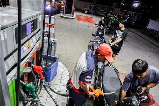 Nguy cơ chiến sự Trung Đông kéo dài đẩy giá dầu châu Á tăng mạnh