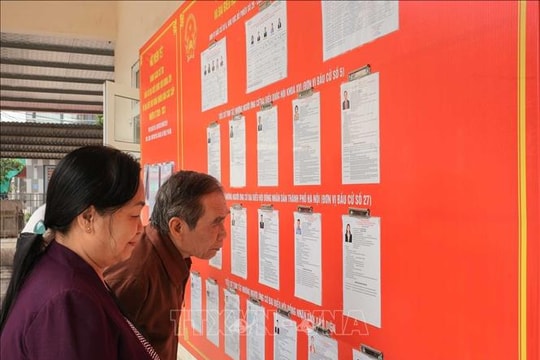 Gắn kết thực tiễn địa phương với hoạt động lập pháp