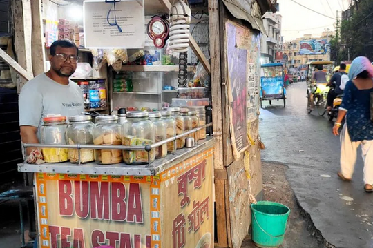 Người dân châu Á chật vật vì giá gas, xăng dầu tăng vọt