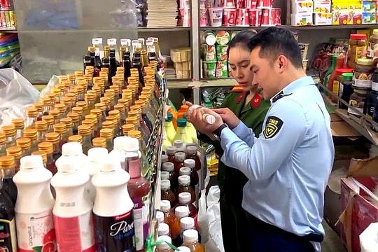 Phát hiện gần 2 tấn ruốc thành phẩm giá rẻ không nguồn gốc