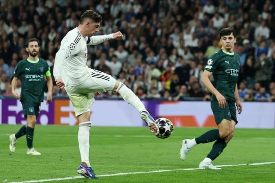 Henry: 'Nếu khoác áo Real, tóc tôi sẽ mọc lại thì sao'