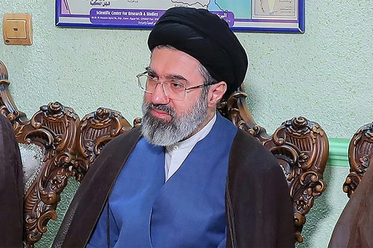 Tân Lãnh tụ Tối cao Iran tuyên bố sẽ tiếp tục phong tỏa Eo biển Hormuz