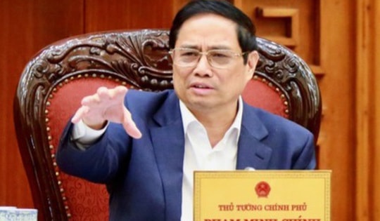 Thủ tướng: Sử dụng tiết kiệm xăng dầu, khuyến khích  dùng xe điện