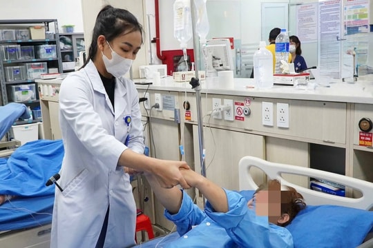 Người đàn ông co giật, mất ý thức 3 ngày vì hít bóng cười