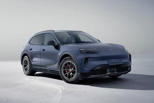 Porsche ra mắt Cayenne S phiên bản điện