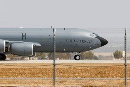 4 lính Mỹ thiệt mạng trong vụ máy bay tiếp dầu rơi gần Iran