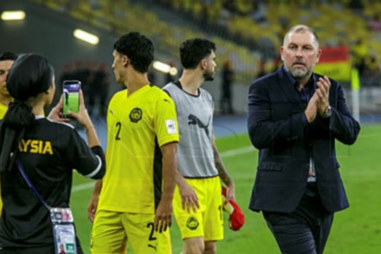 FIFA cấm 7 sao nhập tịch, HLV Malaysia vẫn tự tin trước trận gặp tuyển Việt Nam