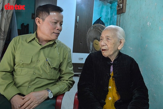 Cử tri cao tuổi háo hức chờ ngày hội bầu cử