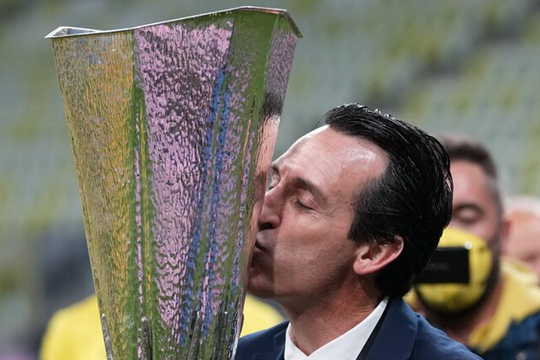 Man Utd được khuyên bổ nhiệm Unai Emery