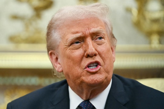 Cuộc giằng co trong Nhà Trắng về chiến sự Iran