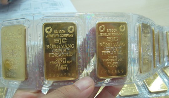 Người mua vàng miếng SJC lỗ gần 8 triệu đồng/lượng chỉ sau vài ngày