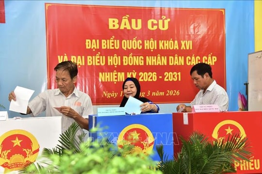 Cử tri Thành phố Hồ Chí Minh đi bỏ phiếu đạt tỷ lệ 96,67%