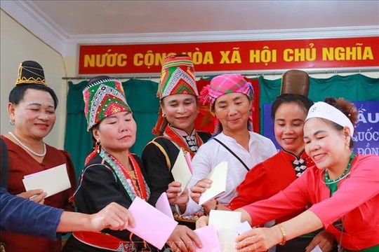 Tỷ lệ cao phụ nữ ứng cử đại biểu Quốc hội khóa XVI là tín hiệu rất tích cực