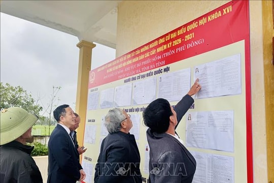 Nô nức ngày hội bầu cử trên khắp miền quê Hà Tĩnh