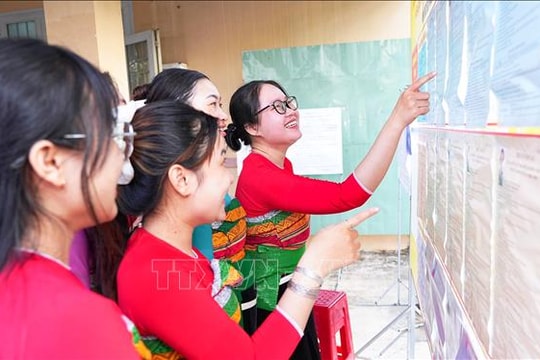 Từ biên giới đến khu công nghiệp, đồng bào tôn giáo Tây Ninh gửi gắm niềm tin vào từng lá phiếu