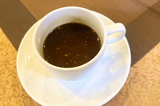 Bị tăng huyết áp có thể uống cà phê hàng ngày không?