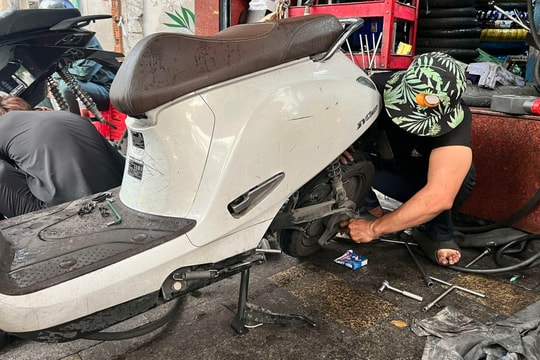 Những chi tiết trên xe máy điện có thể hao mòn nhanh hơn xe xăng