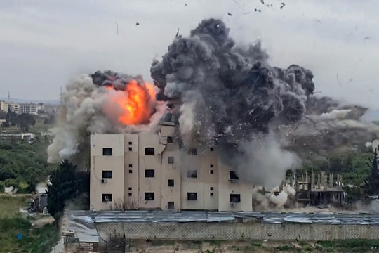 Hơn 3.000 người có thể đã chết sau hai tuần chiến sự Iran