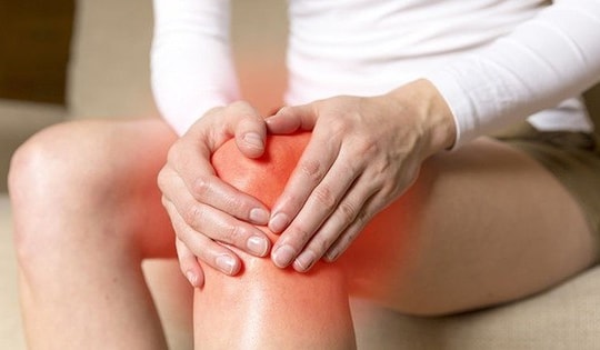 Những thói quen sinh hoạt hàng ngày nhiều người mắc phải, gây thoái hóa khớp gối sớm