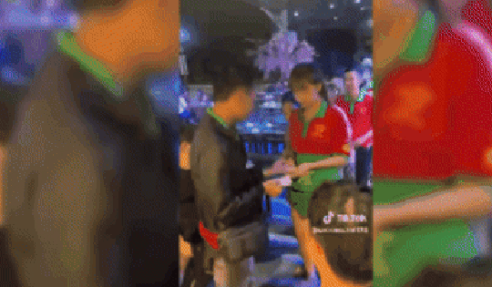 Vụ nam nhân viên trúng độc đắc 18 tỉ đồng: Khách đổ xô đến quán xin "vía" may mắn