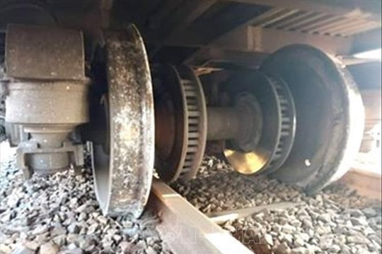 Ngành đường sắt kiến nghị dừng thi công dự án sau sự cố đá rơi tại đèo Hải Vân