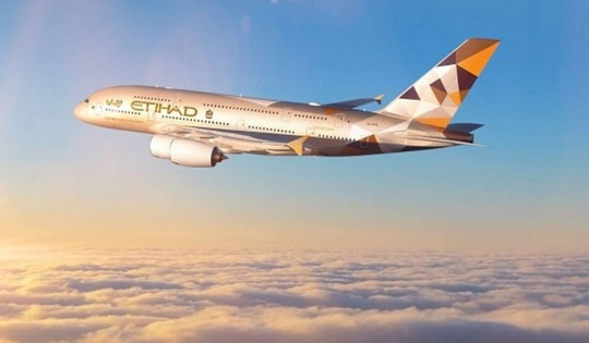 Xung đột Trung Đông tiếp tục ảnh hưởng hàng không và giá nhiên liệu, nhiều hãng bay tăng giá vé