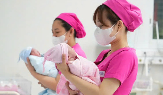 Dự kiến hỗ trợ 2 triệu đồng/phụ nữ sinh đủ 2 con trước 35 tuổi