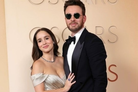 Dàn mỹ nhân gợi cảm trên thảm đỏ Oscar 2026