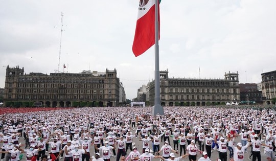 World Cup 2026: Mexico lập kỷ lục thế giới với lớp học bóng đá đông người nhất