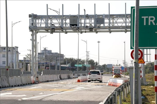 Lâm Đồng kiến nghị giải quyết ùn tắc giao thông tại các trạm thu phí ETC