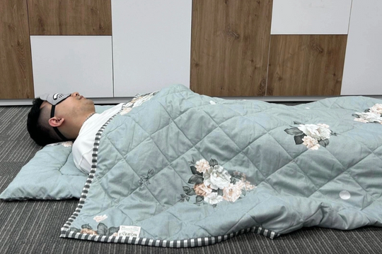 3 bước giúp bạn chìm vào giấc ngủ sau 2 phút