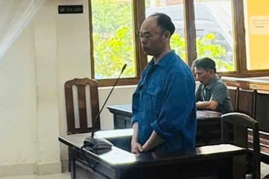 Bác sĩ chém đồng nghiệp vì 'bị nói xấu'