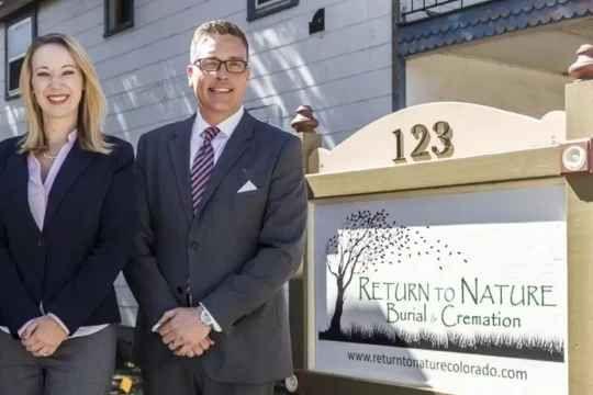 Chủ nhà tang lễ bỏ mặc 190 thi thể, nhận tiền nhưng không mai táng