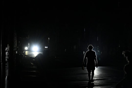 Cuba mất điện toàn quốc