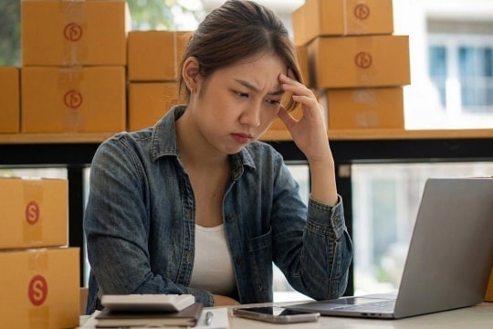 Gen Z bỏ việc lương 20 triệu vì 'nếu cả đời không rực rỡ thì sao'