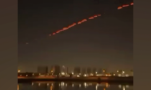 Khoảnh khắc phòng không Mỹ xả đạn bảo vệ đại sứ quán ở Iraq