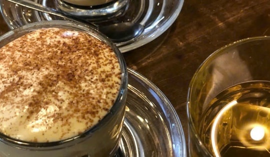 Đen, đá, sữa, bạc xỉu hay cốt dừa: Bản giao hưởng của những cái tôi