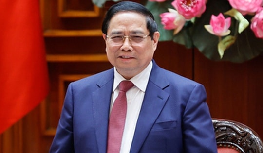 Thủ tướng Phạm Minh Chính: Không để đứt gãy các chuỗi sản xuất, chuỗi cung ứng xăng dầu