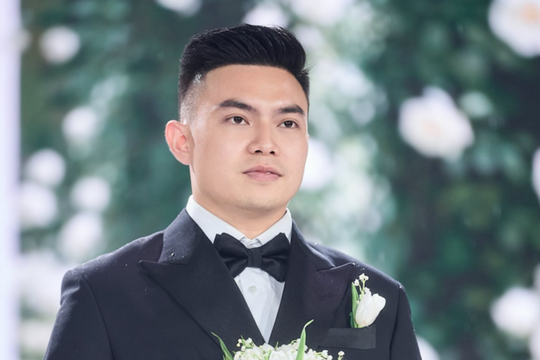 Chồng hoa hậu Đỗ Thị Hà trúng cử đại biểu HĐND tỉnh Quảng Trị khoá IX