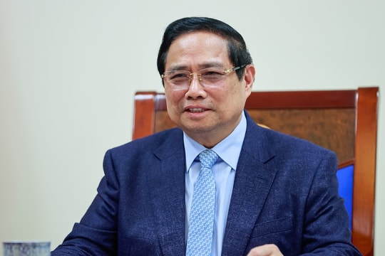 Thủ tướng đề nghị Algeria hỗ trợ Việt Nam bảo đảm an ninh năng lượng