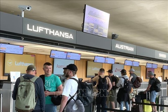 Mỹ: Nguy cơ đóng cửa nhiều sân bay do bế tắc ngân sách và thiếu nhân viên